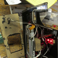 ニンテンドーDSを80年代風アーケードミニ筐体にリメイクするユーザーが現る