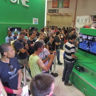 『Ryse：Son of Roma』試遊ブースの様子。Xbox Oneと接続している様子を見せていた。