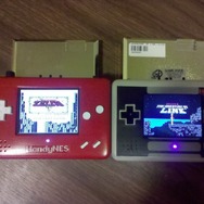 左がオリジナルのHandyNES