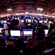 DreamHackの様子 Photo by Carl Oscar Aaro.
