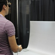 シートの上に映像が投影される