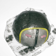 ウチの「ウォーズまん」は、目側がやや広い模様