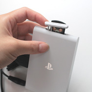 カードスロット。ソフトは『キルゾーン マーセナリー』だが、残念ながらPS Vita TVには未対応