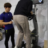 【G-STAR 2013】Sports＋Game！様々なデバイスとスポーツ用品を繋げるAmusewayブースレポート ― 対応ゲームにはケロロ軍曹の姿も