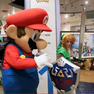 リンクの美麗チョークアートも！米国Nintendo World Storeの新作合同ロンチイベントを動画でチェック