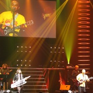 総勢18アーティストによる夢の共演!5pb.Recordsゆかりのアーティストが紡いだ5時間超えLIVE「Live5pb.2013」を写真たっぷりでお届け