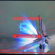 新型決戦兵器として戦う少女たちの姿が描かれる、ドッグファイトアクションゲームです