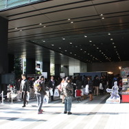 『バットマン: アーカムビギンズ』の試遊やトークショーなど、秋葉原で開催された「DCコミック＆ワーナーヒーローズ!フェスティバル2013」レポート