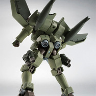飛行ユニット装備のリーオーがROBOT魂に登場、脚部ブースターなどが完全新規造形で付属