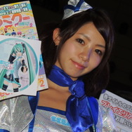 【2013年末企画】編集部が2013年に撮影した世界中のコンパニオン&コスプレイヤー写真を一挙公開