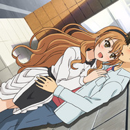 万里のマンション前で、デレデレとしなだれかかる香子。 少し戸惑っている様子の万里だが、満更でもない様子。