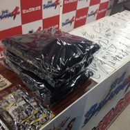 編集部は見た！サイン&握手会も行われた『戦国BASARA4』発売記念イベントに現れた謎の人物の正体とは