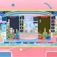 早速「テトリミノ」をおとしていく綾小路さん。負けじと前田さんも「ぷよ」を積み上げます。