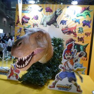 恐竜は動きます