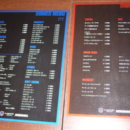 フード、ドリンクメニュー。アルコールの種類が非常に充実しています