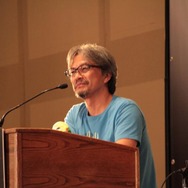 青沼英二氏(2013年10月 NYコミコンにて)