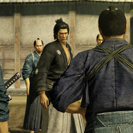 龍馬が土佐勤王党「筆頭」に任命されたことに反感を抱く勤王党員たち。人目を盗み、龍馬を取り囲む。