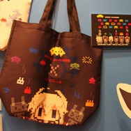 白と黒の2種類がある