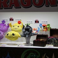 【JAEPO 2013】LINE、パズドラ、ダンガンロンパなど注目アイテムが揃ったフリューブース