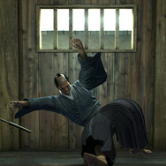 京の剣術道場を片っ端からあたり、手荒い方法で「天念理心流」の使い手を探す龍馬。だがこの道場も「ハズレ」だったようだ。