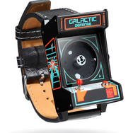 あなたの腕に筐体を、アーケード筐体型腕時計「Classic Arcade Wristwatc」が登場
