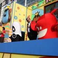 芋洗坂係長とインキーがお台場を沸かせた！『ブロブ カラフルなきぼう』イベント