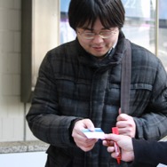 すでに長蛇の列 銀座ソニービルにてPlayStation 4先行販売手続き開始 ― 現場にはゲームガールズの姿も