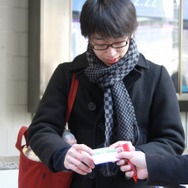 すでに長蛇の列 銀座ソニービルにてPlayStation 4先行販売手続き開始 ― 現場にはゲームガールズの姿も