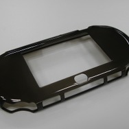 【PS4発売特集】発売直前！その商品、本当に買い？サイバーガジェットの周辺機器を完全紹介 ― 編集部員が本音でレビュー