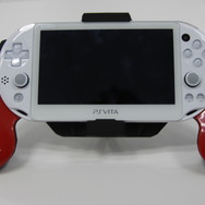 【PS4発売特集】発売直前！その商品、本当に買い？サイバーガジェットの周辺機器を完全紹介 ― 編集部員が本音でレビュー