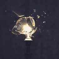 セッツァーも舌を巻く!? カード一枚で缶を倒し照明を割る、Card Ninjaがかっこよすぎる