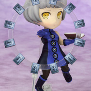 『P4U』のアイギスとエリザベスが、可愛い稼働フィギュアに大変身 ─ 彼女たちの音声が再生される、耳にも嬉しい機能も