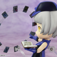 『P4U』のアイギスとエリザベスが、可愛い稼働フィギュアに大変身 ─ 彼女たちの音声が再生される、耳にも嬉しい機能も