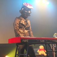 【BitSummit 14】昨年に引き続き一番の盛り上がり！サカモト教授のライブ・パフォーマンス