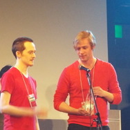 【BitSummit 14】今年のBitSummitアワード、大賞の朱色賞に輝いたのは『MODERN ZOMBIE TAXI DRIVER』の「Vitei」