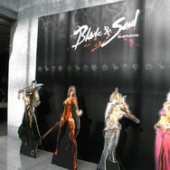 最新情報から悠木さんのヒールの秘密まで！『ブレイドアンドソウル』製作発表会レポート ─ 中国基準では厳しい露出度、日本では果たして？