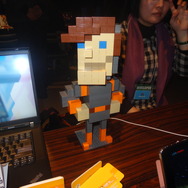 【BitSummit 14】Qubit Games、今度はロボットを自由に作れる『Qubot』を冬リリース ― 前作『Space Qube』ではルイージやミクが作られる