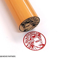 痛印堂と「劇場版 TIGER & BUNNY -The Rising-」がコラボ ― 名前など好きな文字を入れられる完全受注生産「痛印」発売決定