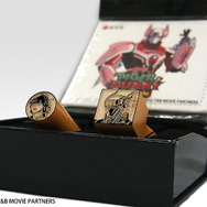 痛印堂と「劇場版 TIGER & BUNNY -The Rising-」がコラボ ― 名前など好きな文字を入れられる完全受注生産「痛印」発売決定