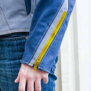 海外カプコン公式 ロックマンジャケット