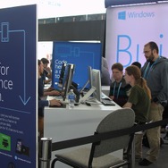 【GDC 2014】無料ドリンク提供中、Xbox Oneタイトルも遊べる「Microsoft Lobby Bar」で一休み?