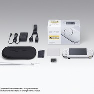 新型PSP：正式発売日は10月16日、価格は19,800円