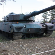 桜に車両に小火器の多数！陸上自衛隊土浦駐屯地をフォトレポート