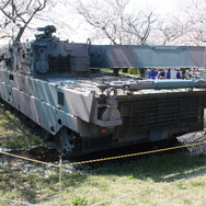 桜に車両に小火器の多数！陸上自衛隊土浦駐屯地をフォトレポート