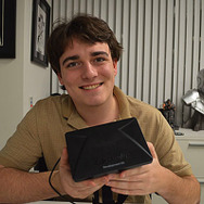 据え置きモニターの時代は数十年で終わる、Oculus VR創業者が語るディスプレイの将来