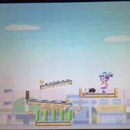 操作は、タッチペンとボタンを使ってアイテムの配置や画面のスクロール・拡大縮小を行うのが基本