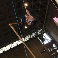 【ニコニコ超会議3】心臓を捧げよ！第2525期訓練兵団入団試験ー実際に“立体機動”を体験