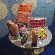 【ニコニコ超会議3】ニコニコ超会議に吸水スポンジ？どうしても気になるブースを直撃取材 － 意外な出展理由とゲームとのつながり