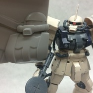 サイズはHGUCと同じくらい?