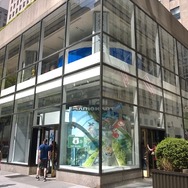 Nintendo World Store外観